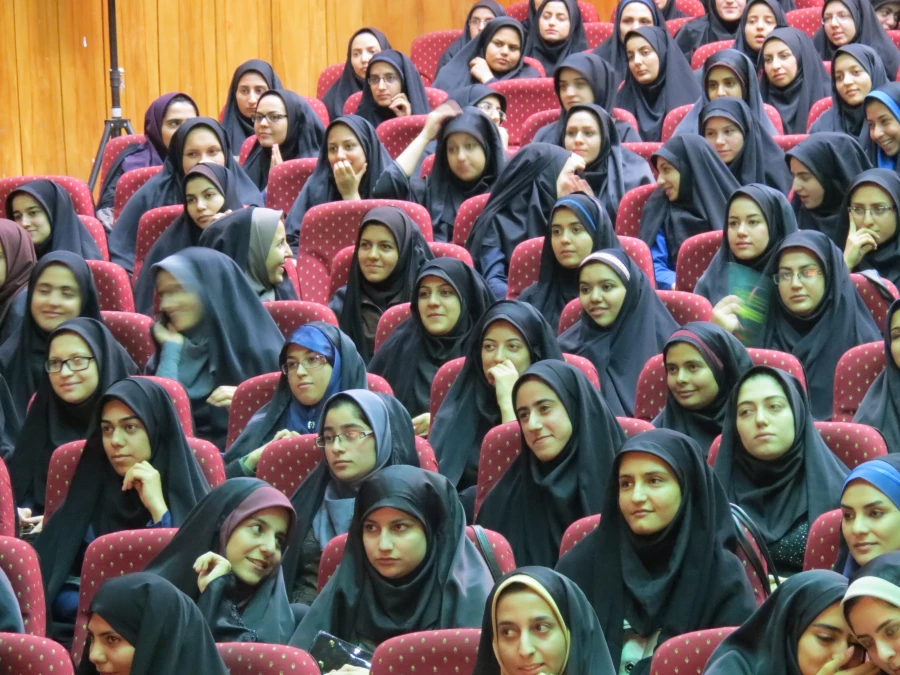 برگزاری جشن آغاز سال تحصیلی 93- 94 پردیس های شهید رجایی و شهید صدوقی کرمانشاه 4