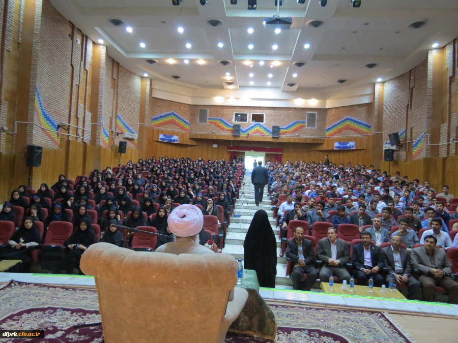 برگزاری جشن آغاز سال تحصیلی 93- 94 پردیس های شهید رجایی و شهید صدوقی کرمانشاه 6