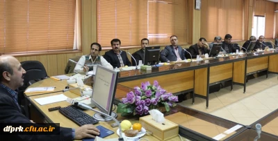 نشست یک روزه بحث و بررسی و آسیب شناسی انتخاب واحد دانشجویان در نیمسال اول 94-93
ویژه ی معاونین آموزشی مناطق ده گانه