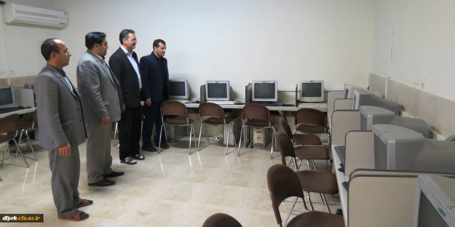 راه اندازی وتجهیز کارگاه itدانشگاه با حضور مسئولین پردیس