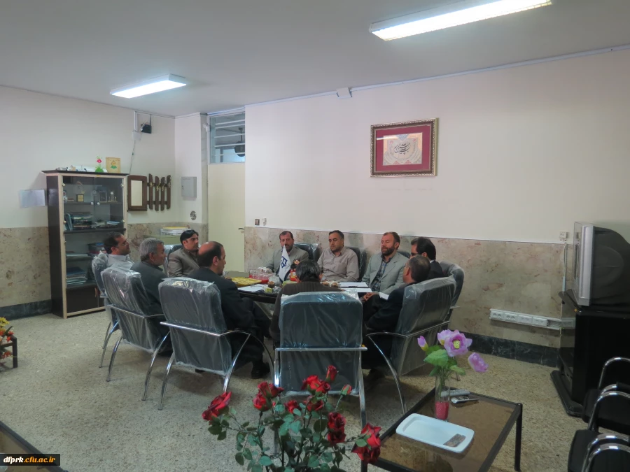 برگزاری اولین جلسه شورای اداری پردیس شهید رجایی 2