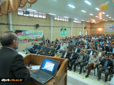 همایش بزرگ هفته آموزش با حضور مسئولین در پردیس شهید رجایی برگزار گردید
