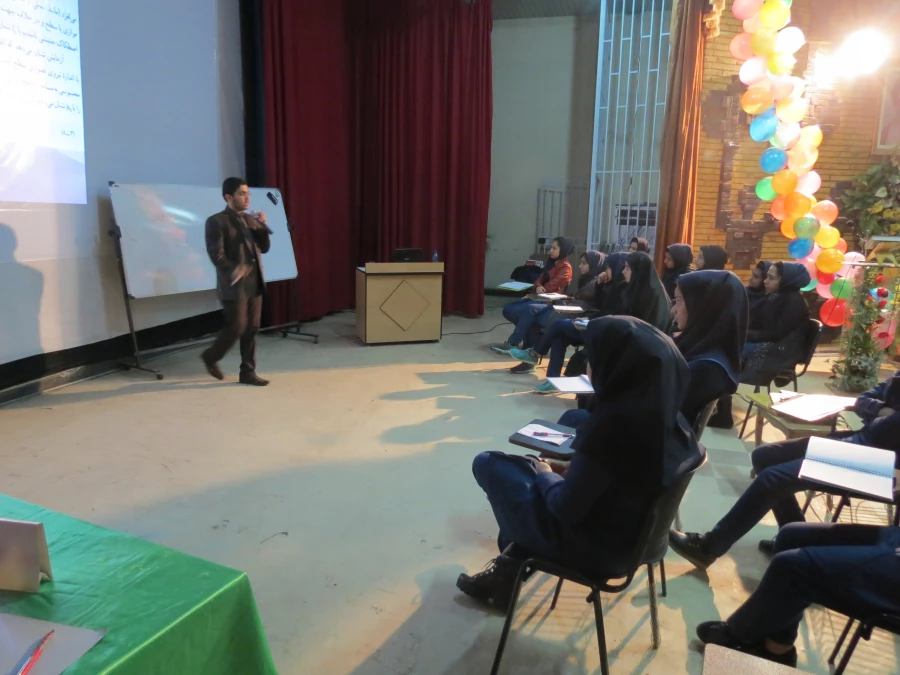 برگزاری جشنواره الگوی برتر تدریس علوم پایه (فیزیک) 2