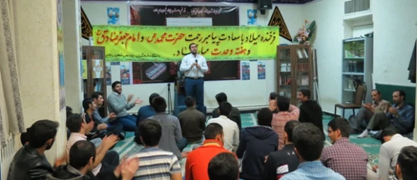برپایی جشن، ایستگاه صلواتی، مولودی خوانی  و سخنرانی بمناسبت هفته وحدت 2