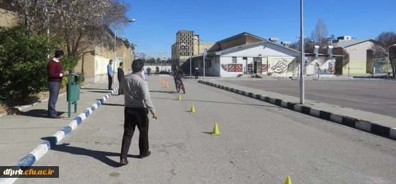 برگزاری مسابقه دوچرخه سورای بمناسبت دهه مبارک فجر در بین اساتید وکارکنان پردیس شهیدرجایی 3