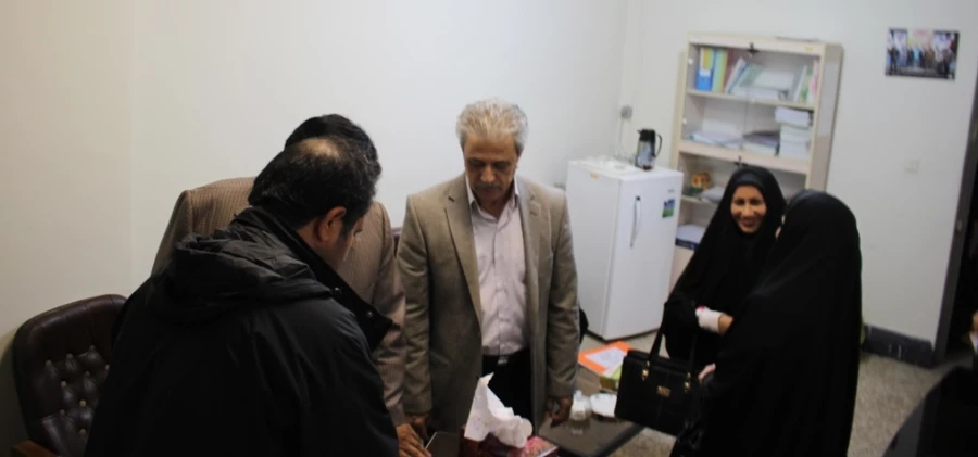 بازدید مدیریت امورپردیس های استان از فرآیند ثبت نام دانشجویان ماده 28
 4