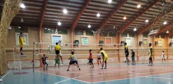 برگزاری مسابقات ورزشی درپردیس شهید رجایی کرمانشاه بمناسبت روز دانشجو  5