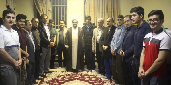 دیدارصمیمی مسئولین پردیس شهید رجایی با دانشجویان بمناسبت روز دانشجو  3