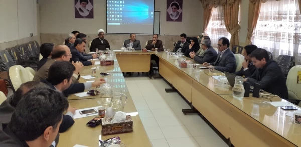 نشست اعضای هیات علمی دانشگاه فرهنگیان کرمانشاه با دکتر طاهری نیا معاونت پژوهش دانشگاه 2