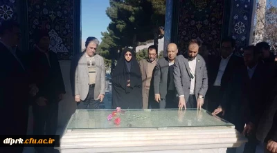 حضور کارکنان دانشگاه فرهنگیان در مراسم غبارروبی مزار شهدا
