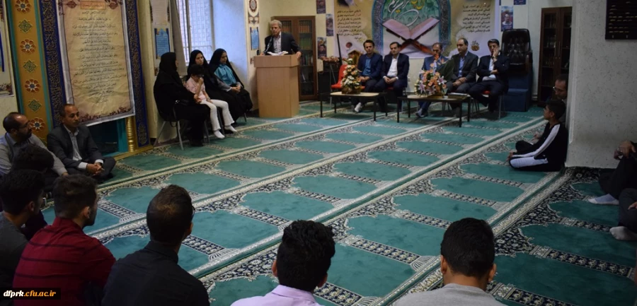 برگزاری مراسم افطاری و تقدیر از پژوهشگران برتر و نفرات برتر مسابقه کتابخوانی و جشنواره رویش 2