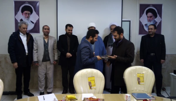 مراسم تکریم و معارفه مسئولین بسیج دانشجویی پردیس شهید رجایی وشهید صدوقی 2