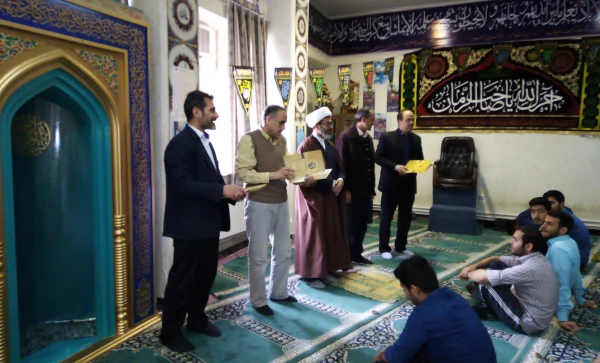 اهداء جوایز مسابقه کتابخوانی نگین آفرینش به نفرات برتر 2