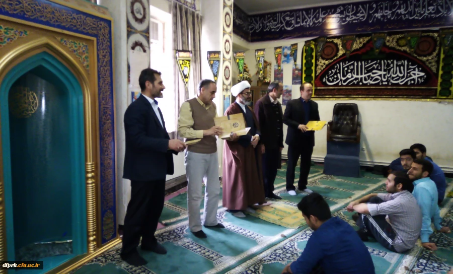 اهداء جوایز مسابقه کتابخوانی نگین آفرینش به نفرات برتر 2