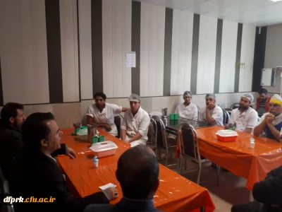 آموزش اطفای حریق و جلسه توجیهی موارد ایمنی ، بهداشتی، تغذیه ای و رفتاری 