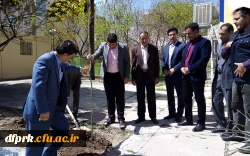 درختکاری در محوطه دانشگاه به مناسبت اعیاد شعبانبه 2