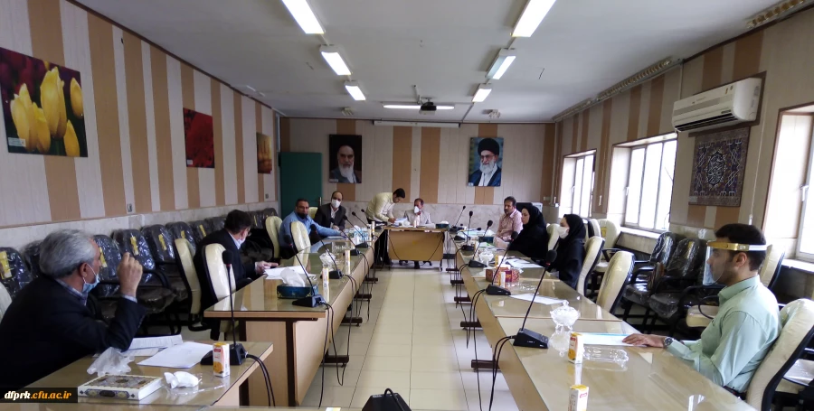  دومین جلسه شورای آموزشی در پردیس شهیدرجایی  3