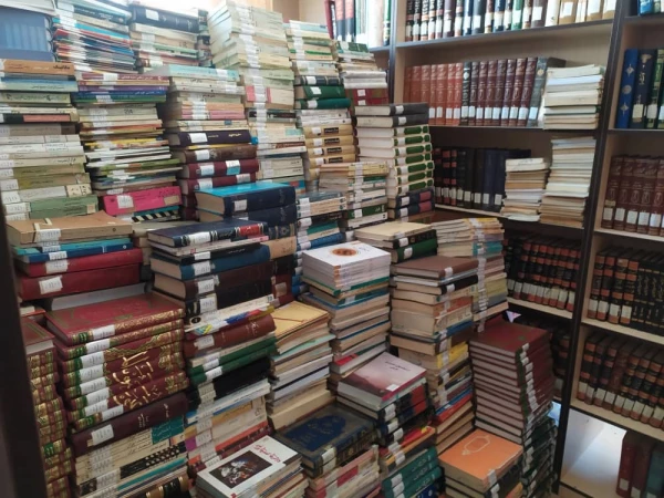 فهرست نویسی کتابهای کتابخانه پردیس شهید رجایی  4