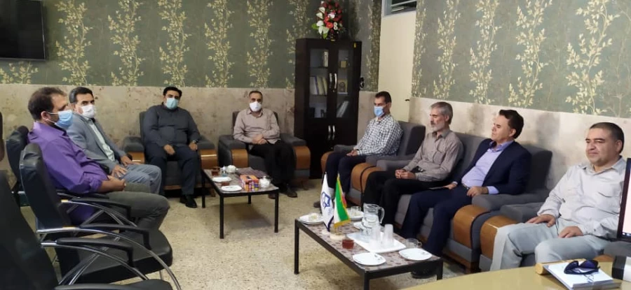 مراسم گرامیداشت هفته دفاع مقدس و تجلیل از ایثارگران در پردیس شهید رجایی  6