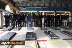 گلباران و عطر افشانی مزار شهدا هشت سال دفاع مقدس به مناسبت چهل و دومین سال پیروزی انقلاب اسلامی 5