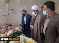 عیادت مسئولین دانشگاه فرهنگیان کرمانشاه از دانشجوی مصدوم حادثه رانندگی 2