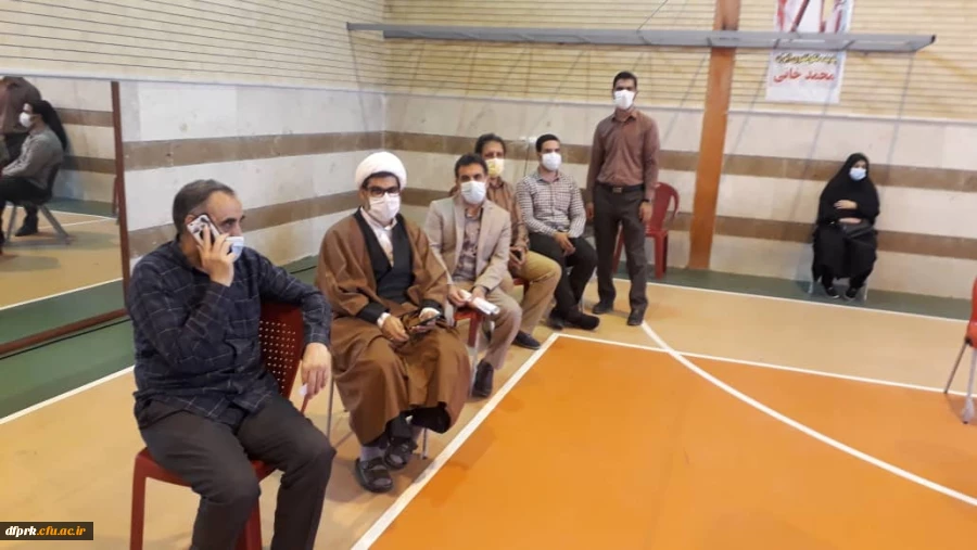 واکسیناسیون مرحله اول کارکنان پردیس شهید رجایی دانشگاه فرهنگیان کرمانشاه انجام شد 2