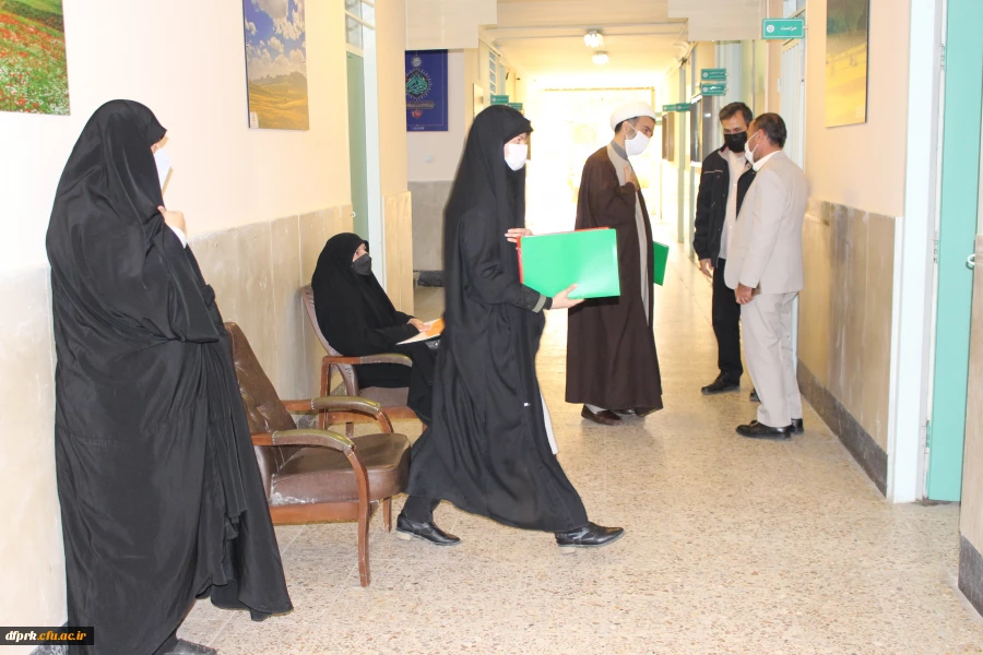 بازدیددکتر محمدی مدیریت امور پردیس ها از ثبت نام طرح امین پردیس شهید رجایی کرمانشاه  2