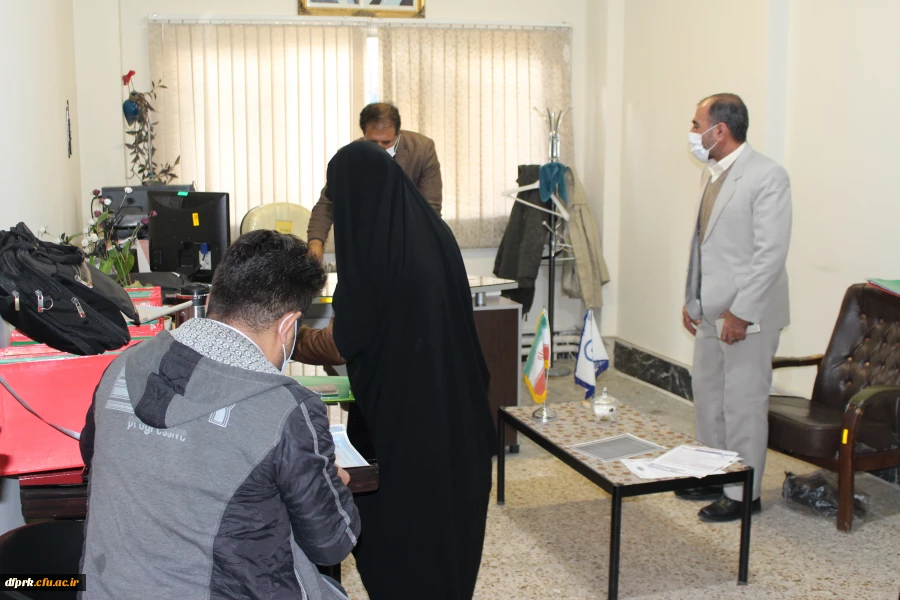 بازدیددکتر محمدی مدیریت امور پردیس ها از ثبت نام طرح امین پردیس شهید رجایی کرمانشاه  4