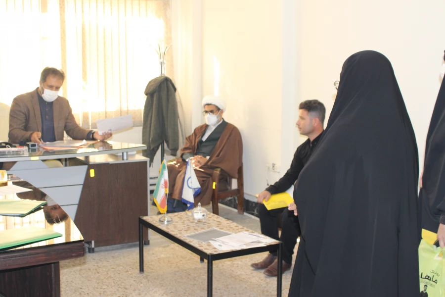 بازدید نماینده نهاد رهبری در دانشگاه فرهنگیان از روند ثبت نام طرح امین پردیس شهید رجایی 3