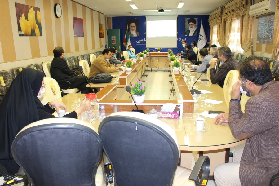 جلسه توجیهی مدیریت ارزیابی با اساتید با موضوع کیفیت بخشی فعالیتهای آموزش مجازی دانشگاه  4