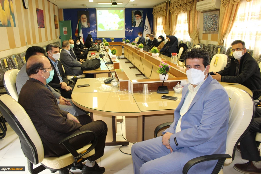 جلسه توجیهی کیفیت بخشی فعالیتهای آموزشی اساتید و مدرسان مدعو پردیس شهید صدوقی 4