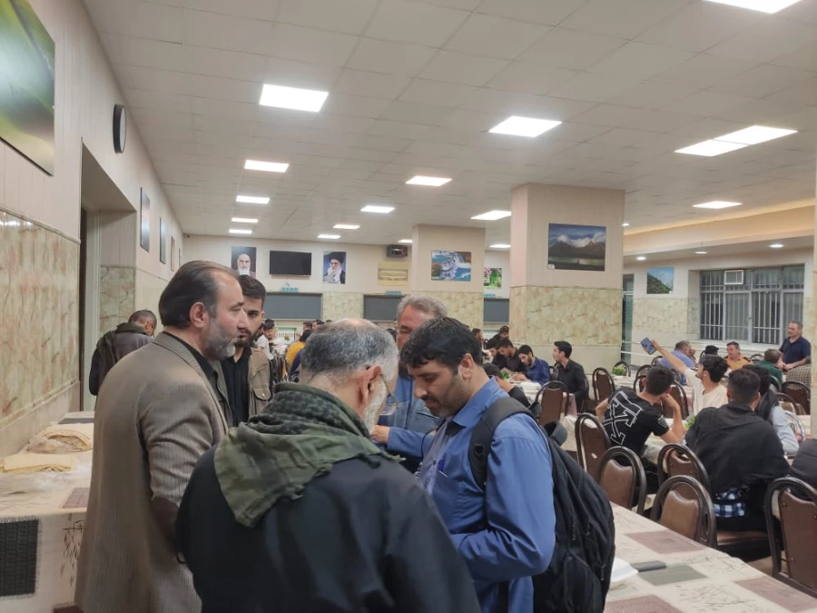 استقبال معاون هماهنگی مدیریت امور پردیسها و مسئولین پردیس شهید رجایی از دانشجویان زائران امام حسین (ع) 2