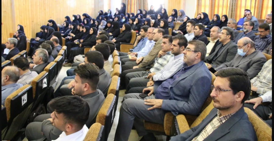 برگزاری نشست هم اندیشی و پرسش و پاسخ دانشجویان دانشگاههای استان کرمانشاه 4