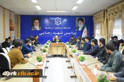 نشست قرآنی با موضوع اهمیت و جایگاه تدبر در قرآن 10