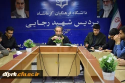 نشست قرآنی با موضوع اهمیت و جایگاه تدبر در قرآن 11