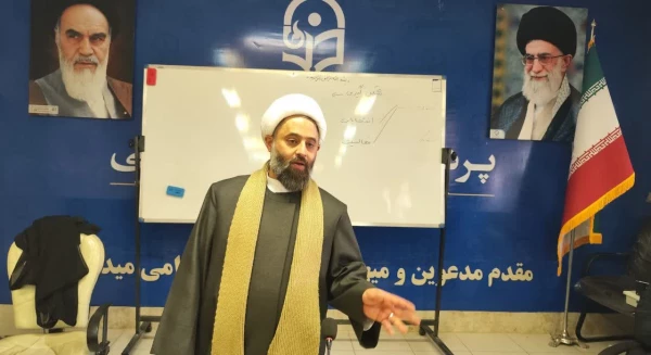 نشست توانمند سازی دبیران کانون های دانشجویی پردیس شهید رجایی 4